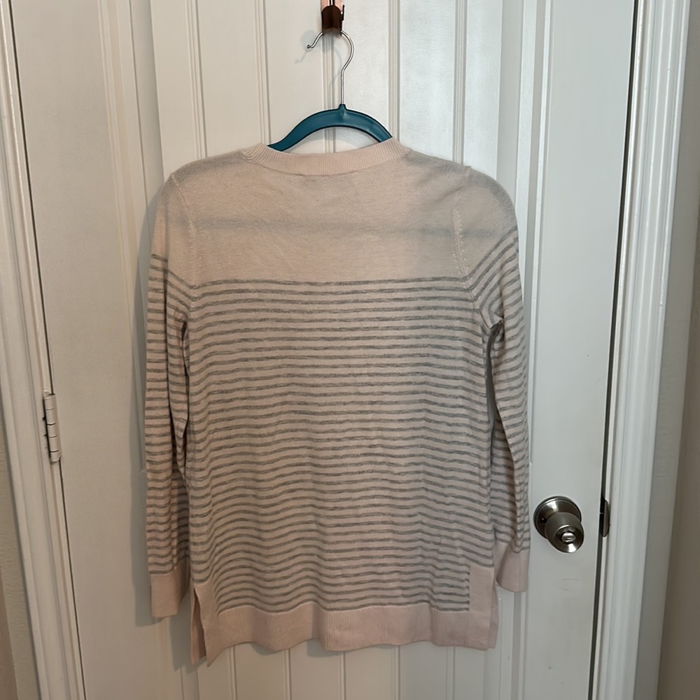 Loft sweater - Picture 2 of 2